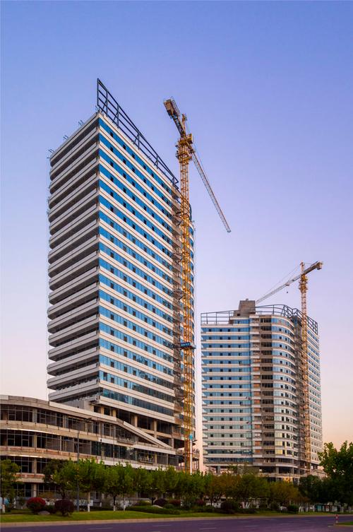 萬(wàn)方宏盛科技集團(tuán)投資承建的上饒市建筑科技產(chǎn)業(yè)園項(xiàng)目榮膺上饒市文明示范工地稱(chēng)號(hào)